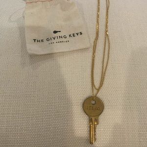 NWT Giving Keys Gold Let Go Necklace